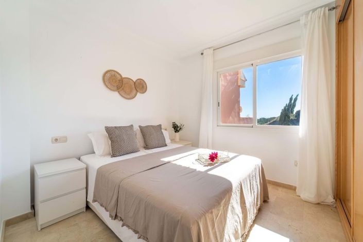 Image No.7-2 Bed Apartment for sale