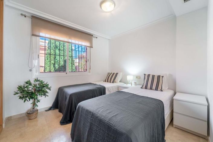 Image No.8-2 Bed Apartment for sale
