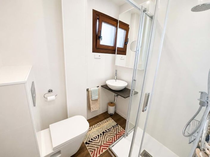 Image No.17-2 Bed Apartment for sale