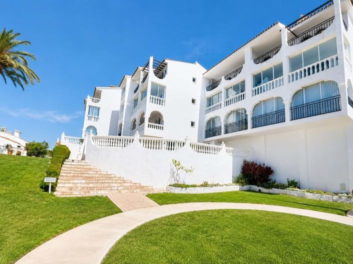 Image No.25-2 Bed Apartment for sale