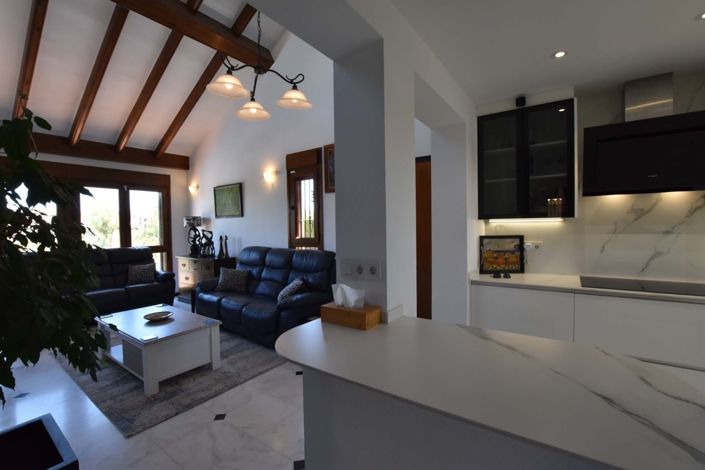 Image No.17-3 Bed Villa for sale