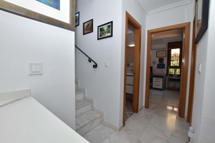 Image No.19-3 Bed Villa for sale