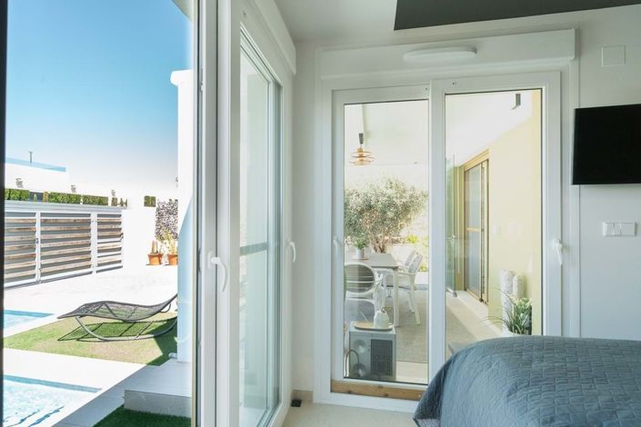 Image No.40-3 Bed Townhouse for sale