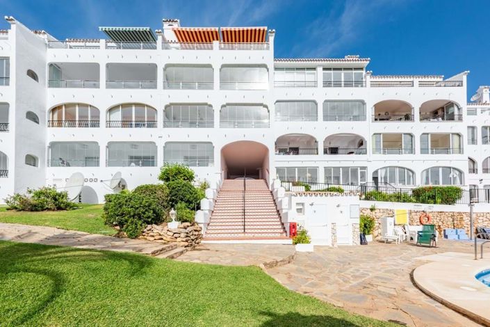 Image No.17-2 Bed Apartment for sale