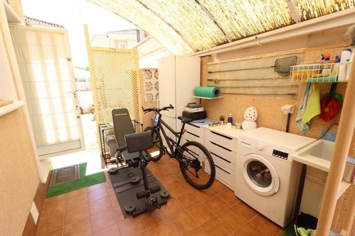 Image No.11-3 Bed Villa for sale