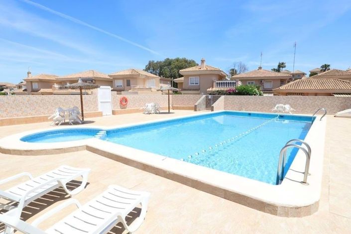 Image No.24-3 Bed Villa for sale