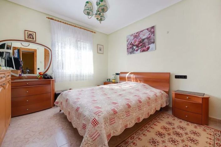 Image No.16-3 Bed Apartment for sale