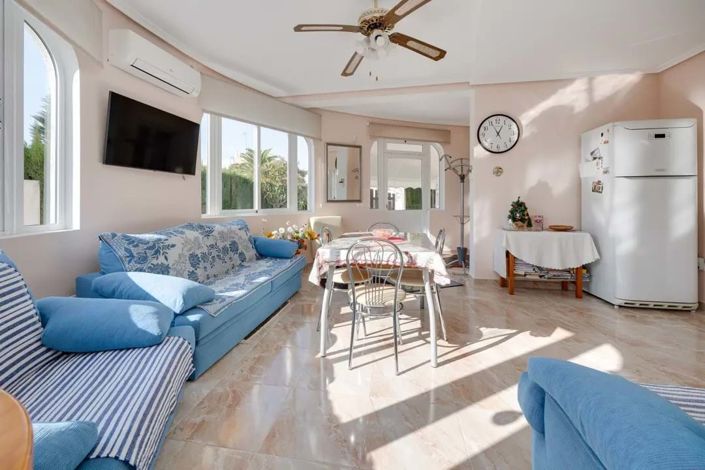 Image No.23-3 Bed Apartment for sale