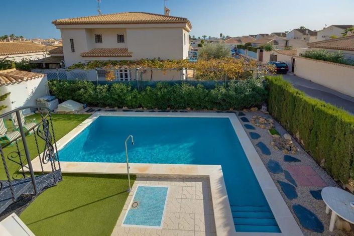 Image No.26-3 Bed Apartment for sale