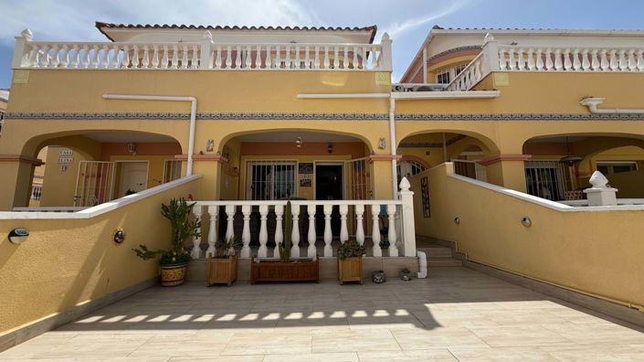 Image No.23-3 Bed Apartment for sale