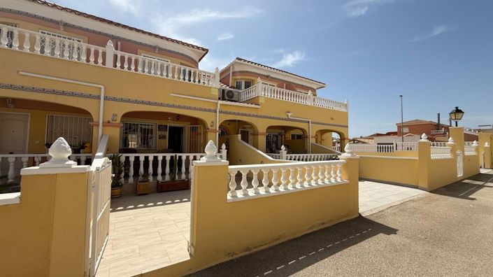 Image No.25-3 Bed Apartment for sale