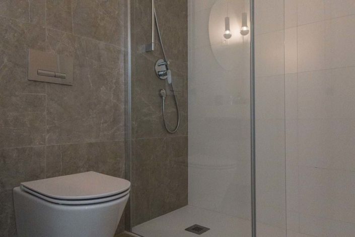 Image No.8-3 Bed Apartment for sale