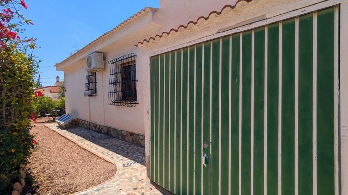 Image No.12-4 Bed Villa for sale
