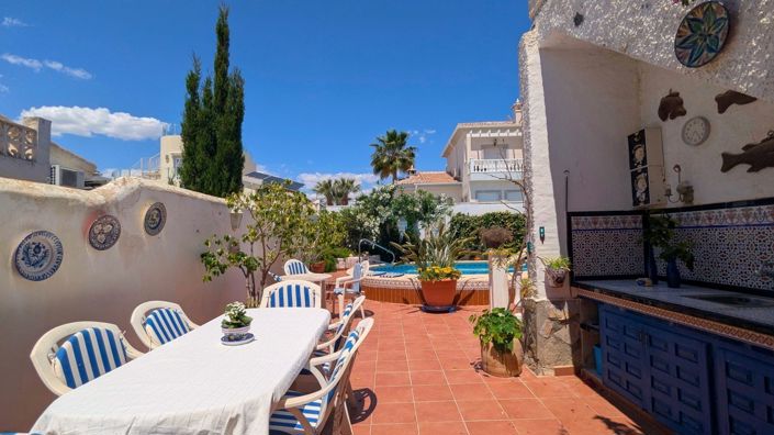 Image No.14-4 Bed Villa for sale