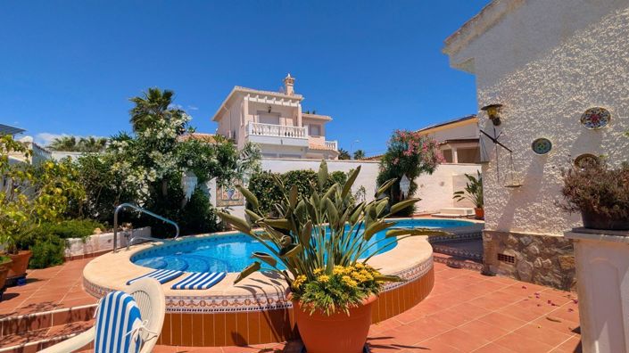 Image No.16-4 Bed Villa for sale