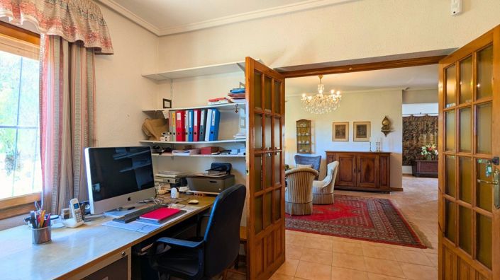 Image No.36-4 Bed Villa for sale