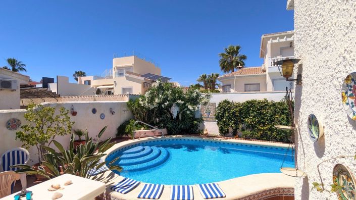 Image No.50-4 Bed Villa for sale