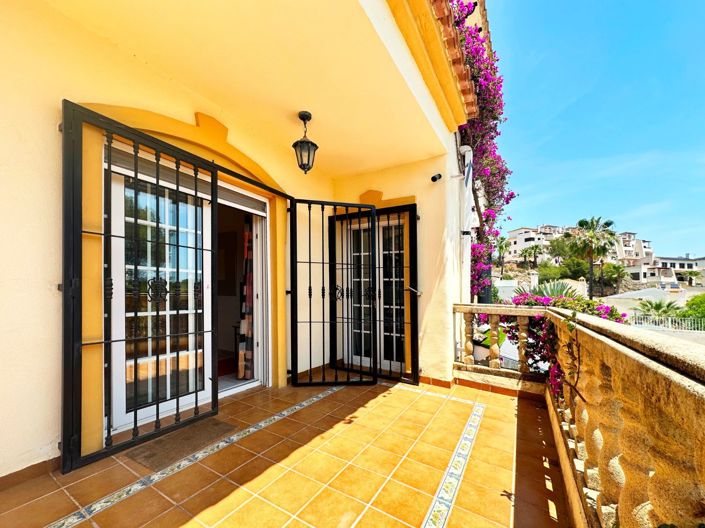 Image No.48-3 Bed Villa for sale