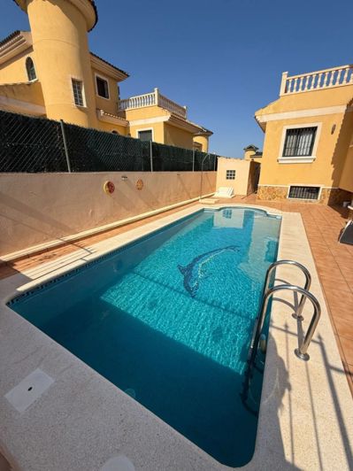 Image No.27-4 Bed Apartment for sale