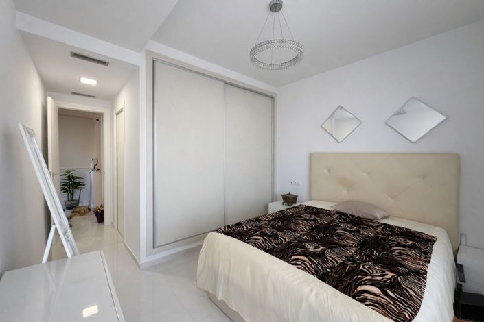 Image No.12-3 Bed Apartment for sale