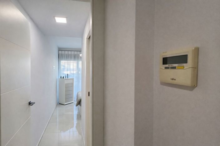 Image No.28-3 Bed Apartment for sale