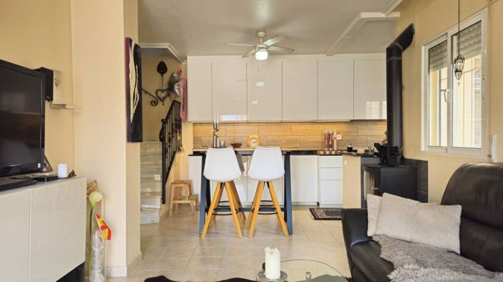 Image No.22-3 Bed Apartment for sale