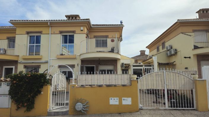 Image No.28-3 Bed Apartment for sale