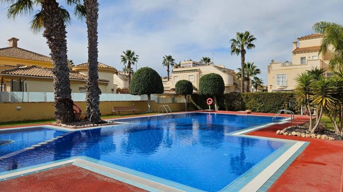 Image No.3-3 Bed Apartment for sale
