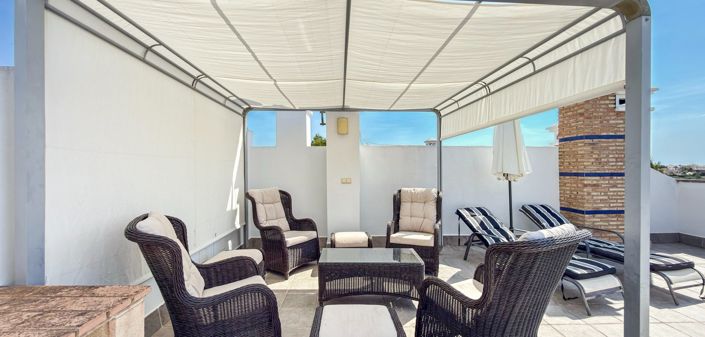 Image No.21-2 Bed Apartment for sale