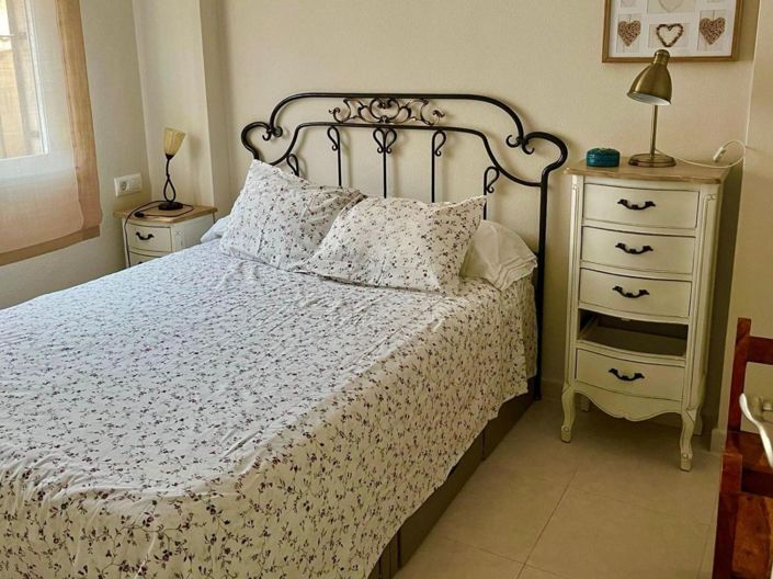 Image No.13-2 Bed Apartment for sale