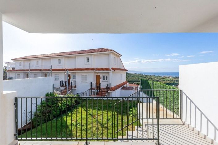 Image No.6-2 Bed Semi-Detached for sale
