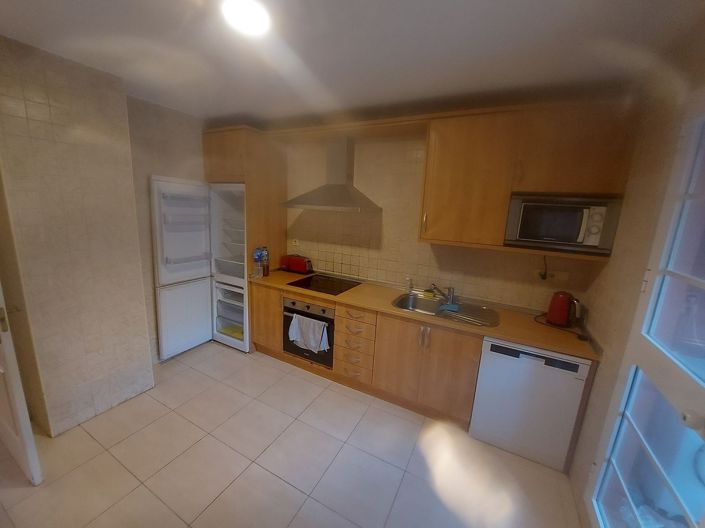 Image No.12-3 Bed Apartment for sale