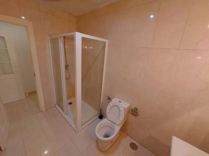 Image No.26-3 Bed Apartment for sale