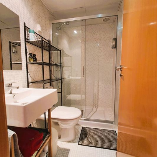 Image No.25-2 Bed Apartment for sale