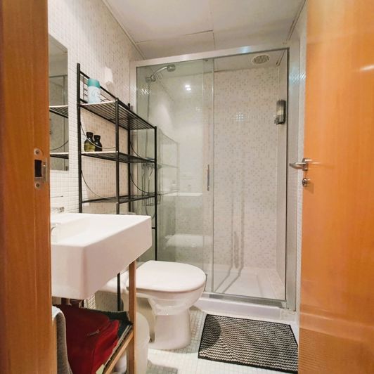 Image No.29-2 Bed Apartment for sale