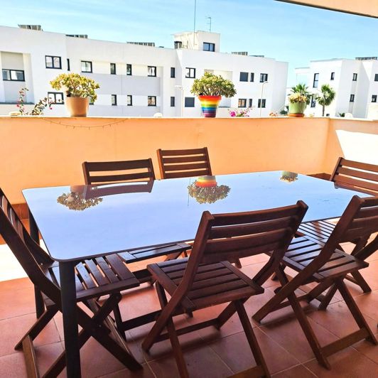 Image No.8-2 Bed Apartment for sale