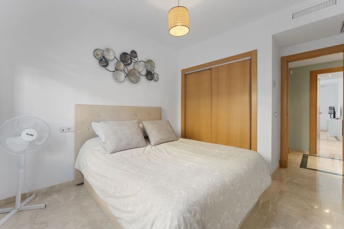 Image No.21-2 Bed Apartment for sale