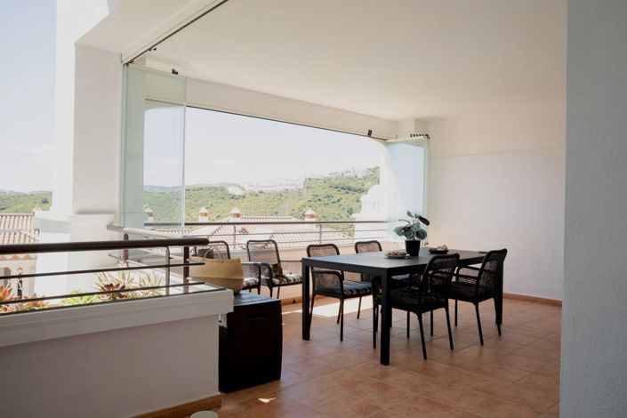 Image No.23-2 Bed Apartment for sale
