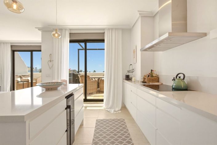 Image No.5-3 Bed Townhouse for sale