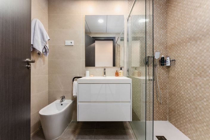 Image No.26-2 Bed Apartment for sale