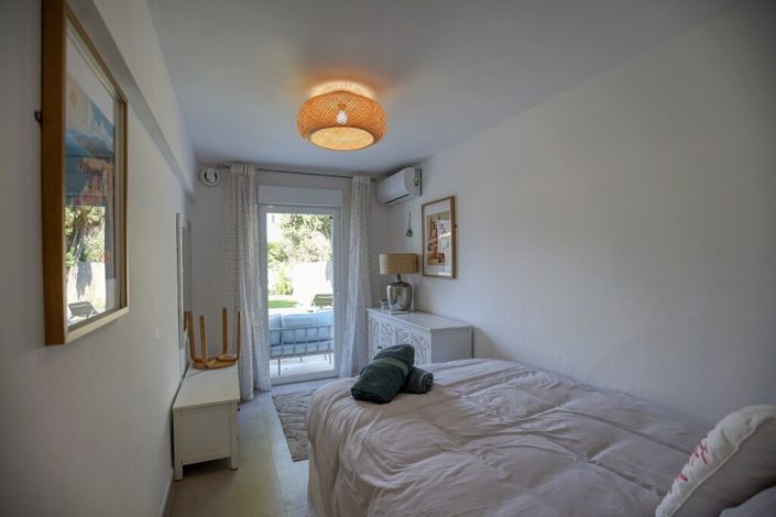 Image No.14-2 Bed Villa for sale