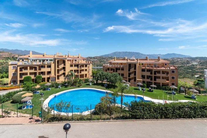 Image No.23-2 Bed Apartment for sale