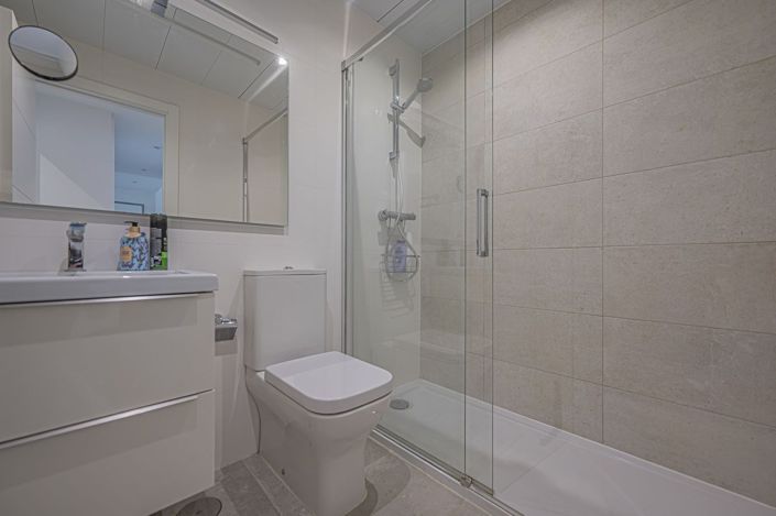 Image No.23-3 Bed Apartment for sale