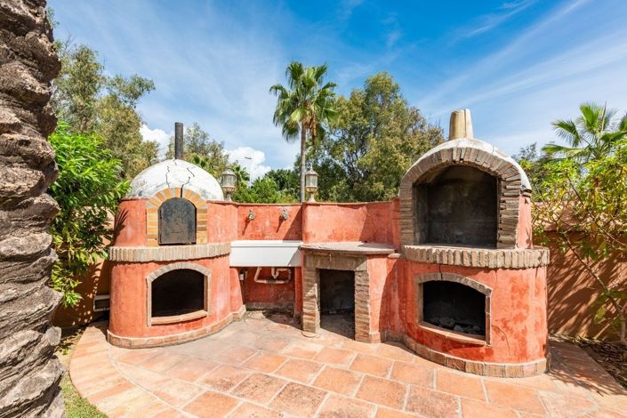 Image No.21-5 Bed Villa for sale
