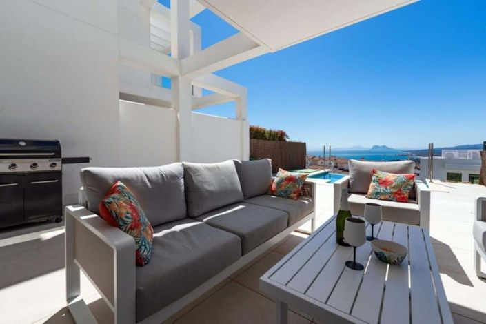 Image No.3-4 Bed Townhouse for sale
