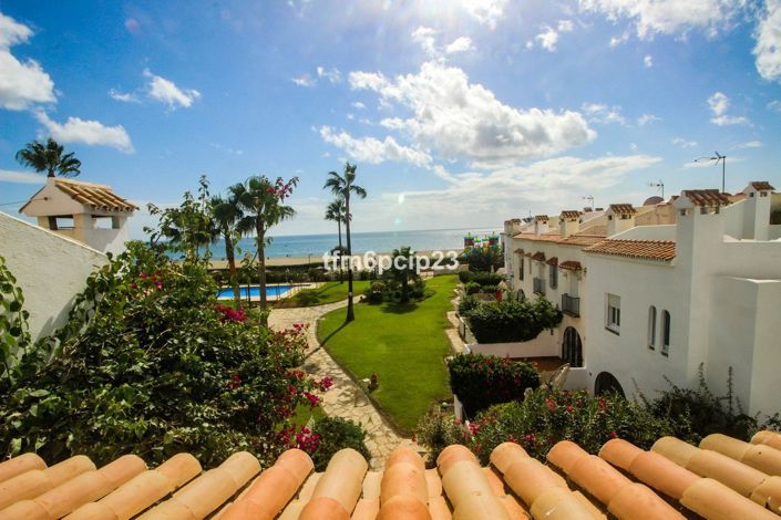 Image No.31-4 Bed Semi-Detached for sale
