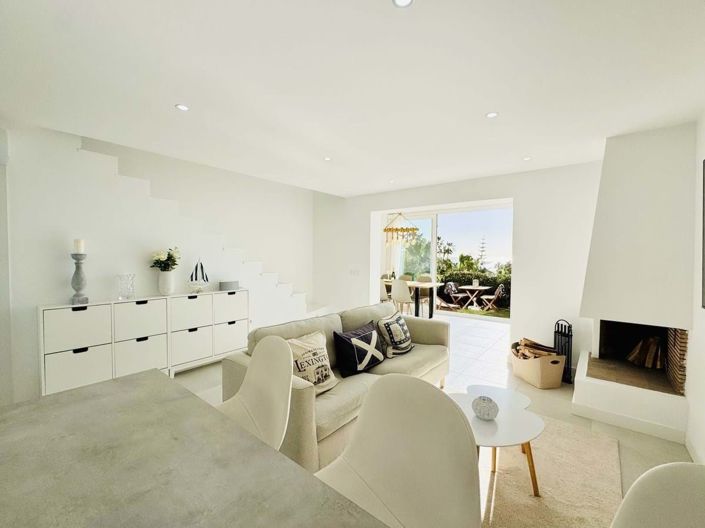 Image No.3-2 Bed Townhouse for sale