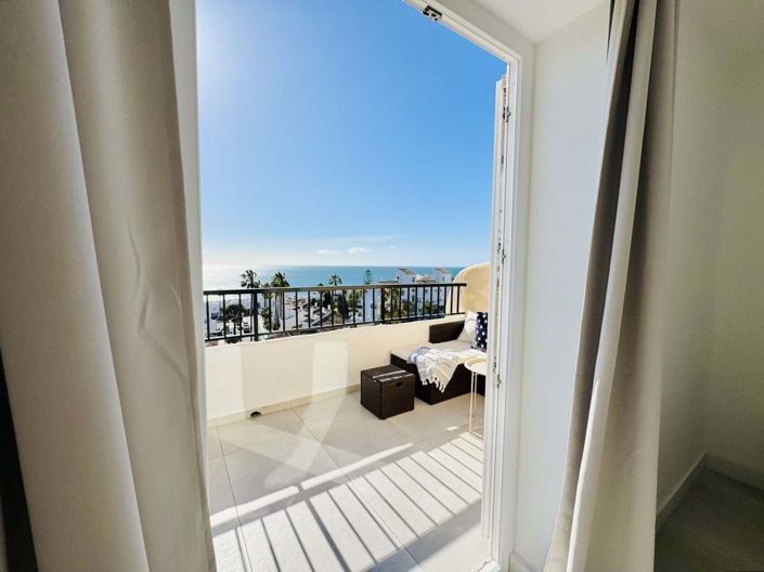 Image No.47-2 Bed Townhouse for sale