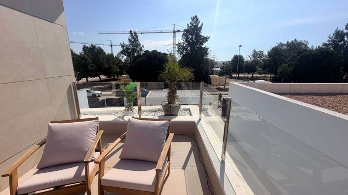 Image No.35-3 Bed Villa for sale