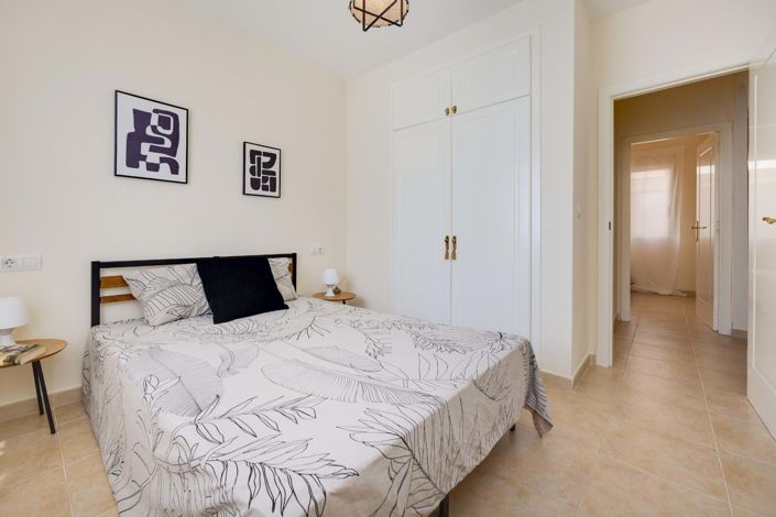 Image No.17-2 Bed Bungalow for sale